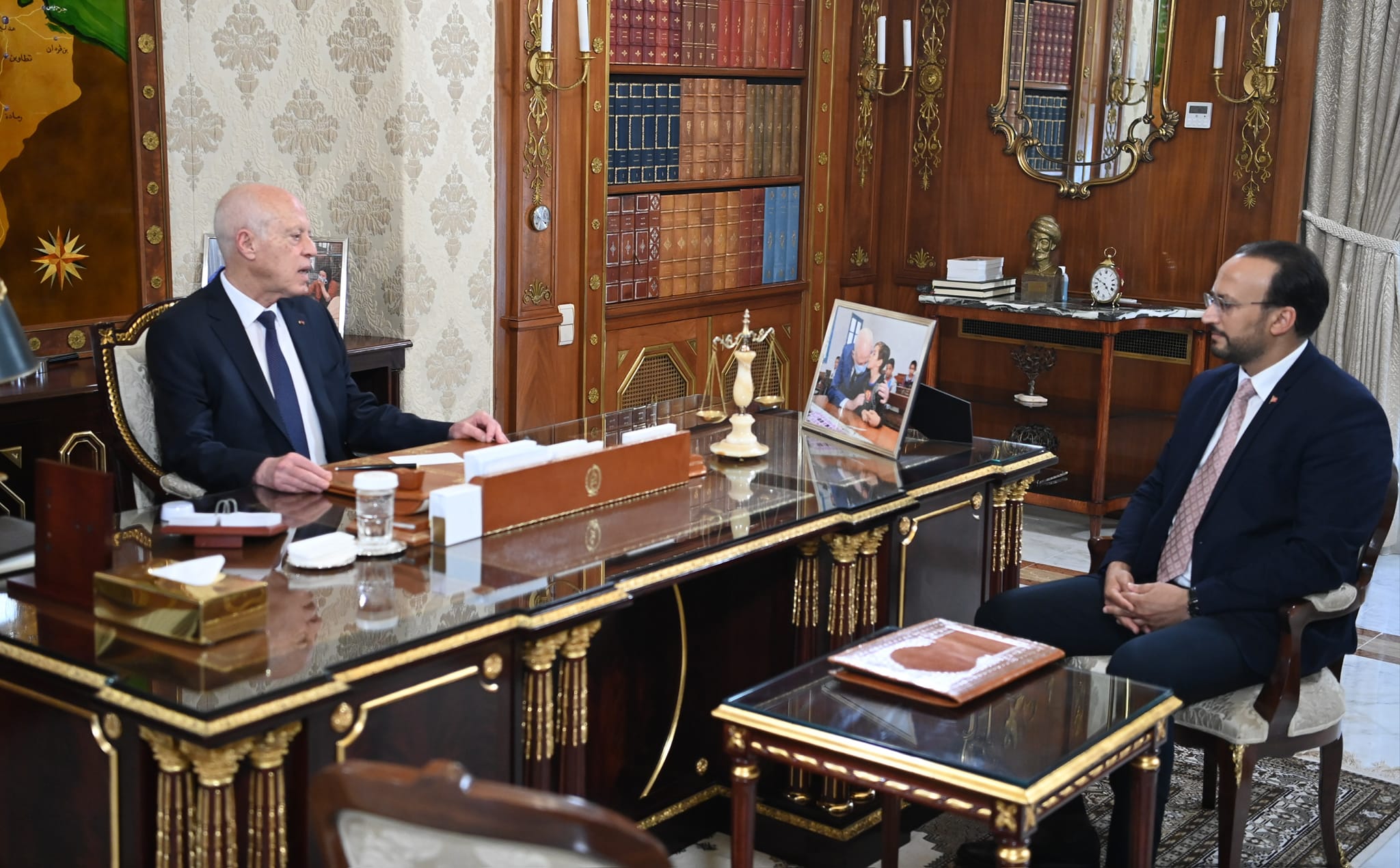 بعد لقاء رئيس الجمهورية بوزير تكنولوجيات الاتصال..   مخاوف وقلق من العودة إلى مربّع حجب المواقع و"عمّار 404 "!